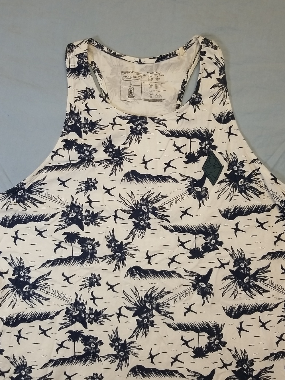Patagonia Wanderer Crest High Neck Organic Tank Top - Picture 3 of 8